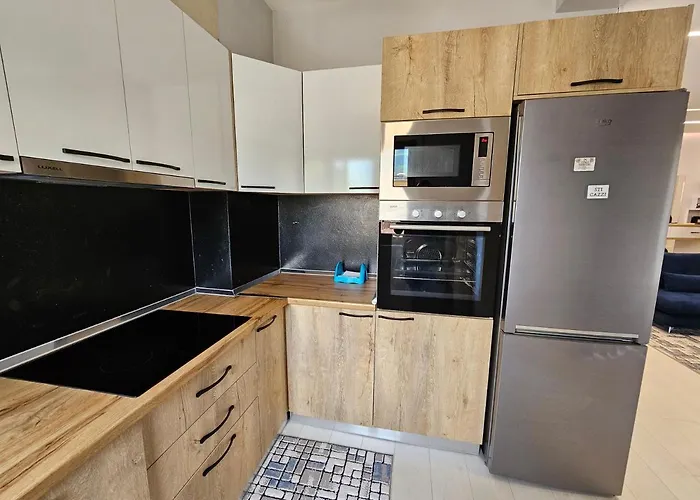 Tower Bridge * טיראנה