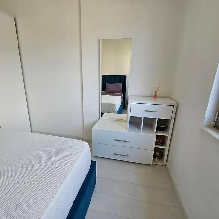 Tower Bridge Apartment